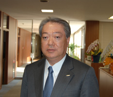 富田薬品株式会社